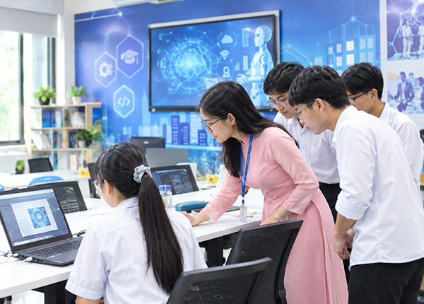 Thí sinh cần định hướng nghề nghiệp thế nào trong kỷ nguyên số?