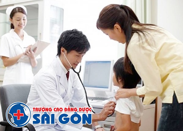 Tôi chọn ngành Y Dược chọn sự hi sinh thầm lặng