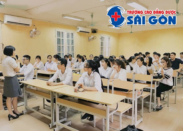 Trường Cao Đẳng Dược Sài Gòn đào tạo Cao đẳng Điều dưỡng uy tín