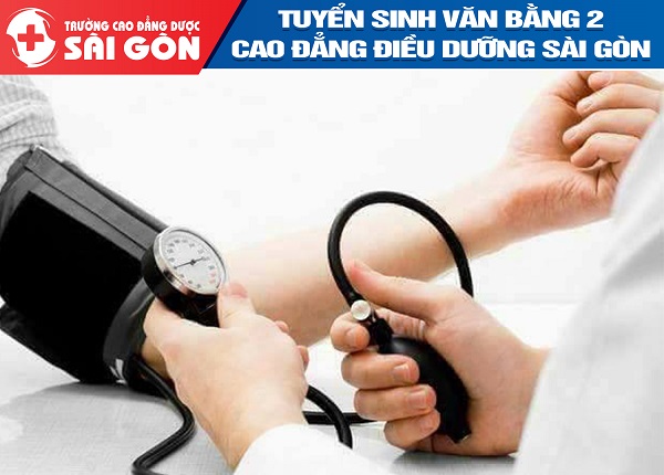 Trường Cao đẳng Dược SG có chiêu sinh lớp Cao đẳng Điều dưỡng buổi tối?