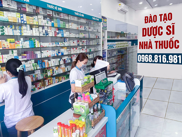 Phụ nữ mang thai cần tuân thủ những nguyên tắc nào khi sử dụng thuốc?