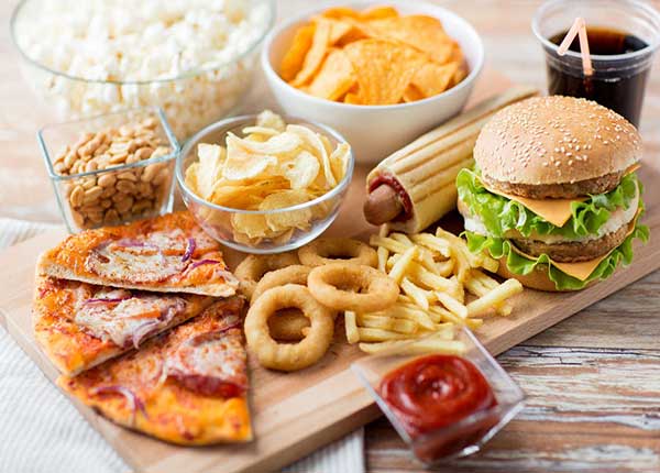 Thói quen sử dụng đồ ăn nhanh gây ra nhiều bệnh nguy hiểm