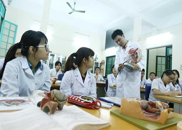 Dự kiến điểm chuẩn Đại học ngành Y đa khoa năm 2019 cao do chỉ tiêu giảm