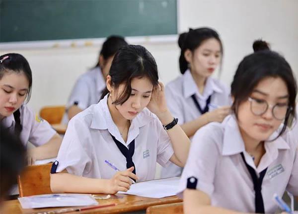 Môn Lịch sử và Công nghệ thu hút đông thí sinh dự thi THPT năm 2026